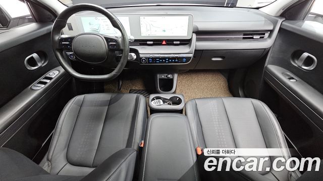 Hyundai IONIQ 5 — interior