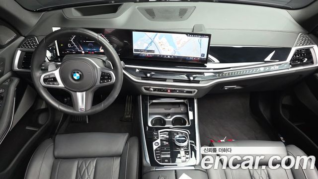 BMW X5 — interior