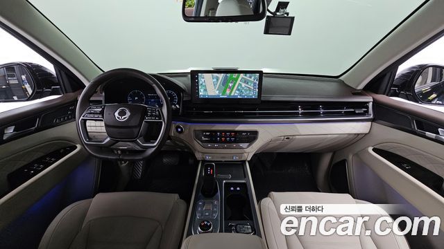 KG Mobility Rexton — interior