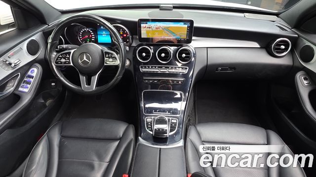 Mercedes-Benz C-Class — interior