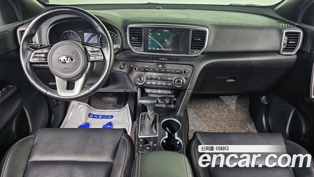 Kia Sportage — interior