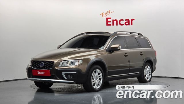 Volvo XC70 — exterior