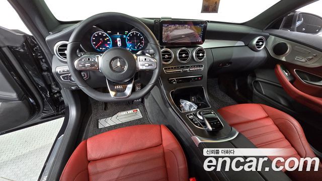 Mercedes-Benz C-Class — interior