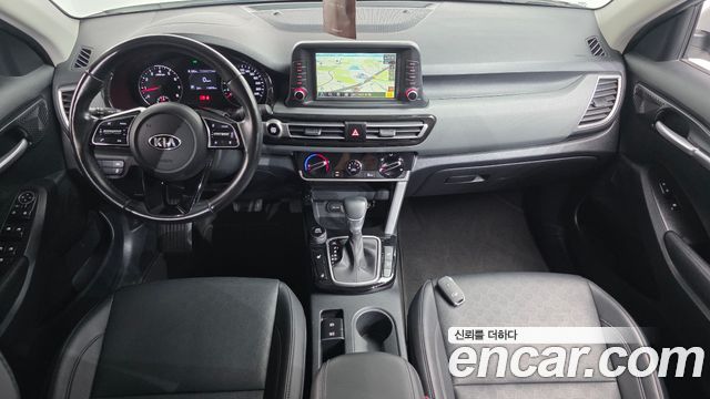 Kia Seltos — interior