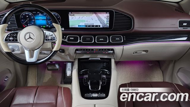 Mercedes-Benz GLS-Class — interior