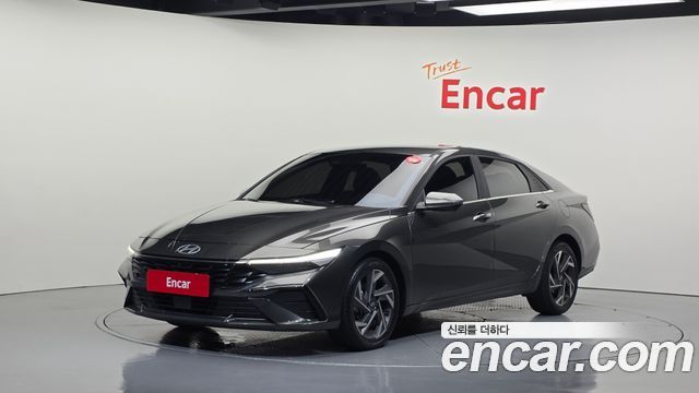 Hyundai Avante — exterior