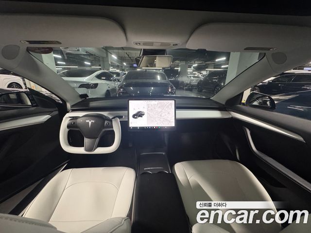Tesla Model 3 — interior