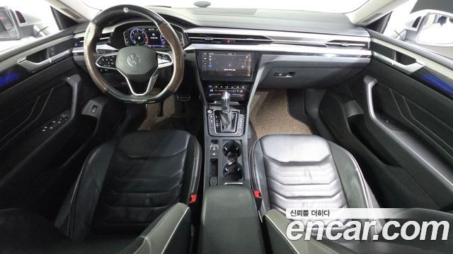 Volkswagen Arteon — interior