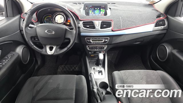 Renault Korea SM3 — interior