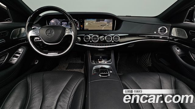 Mercedes-Benz S-Class — interior
