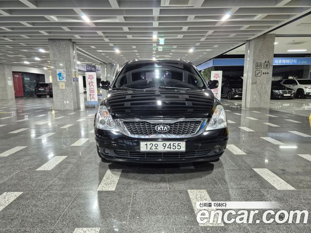 Kia Carnival — exterior