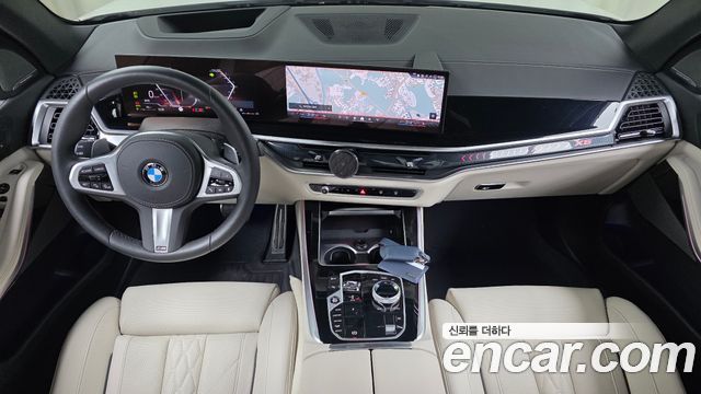 BMW X5 — interior