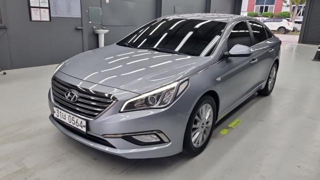 Hyundai Sonata — exterior