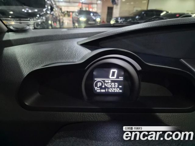 KG Mobility Korando — interior