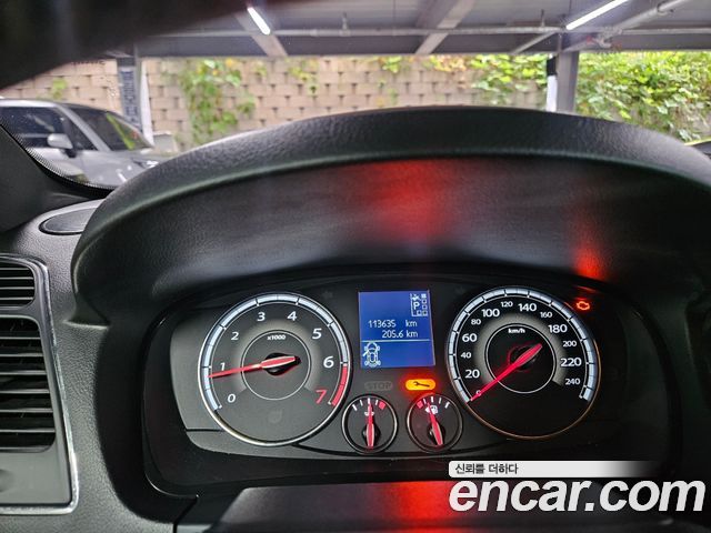 Renault Korea SM5 — interior