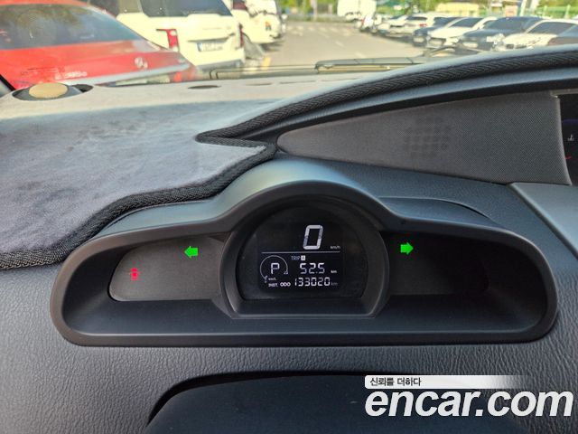 KG Mobility Korando — interior