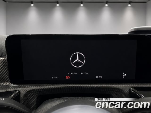 Mercedes-Benz A-Class — interior