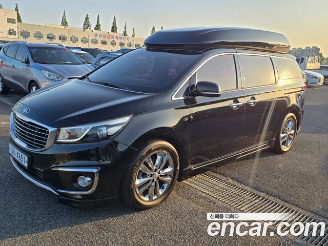 Kia Carnival — exterior