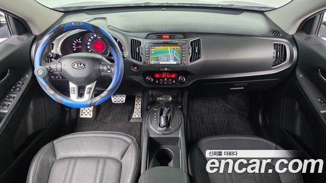 Kia Sportage — interior
