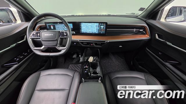 KG Mobility Torres — interior