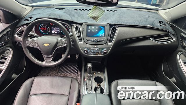 Chevrolet Korea Malibu — interior