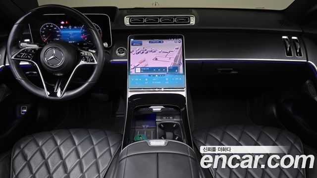 Mercedes-Benz S-Class — interior