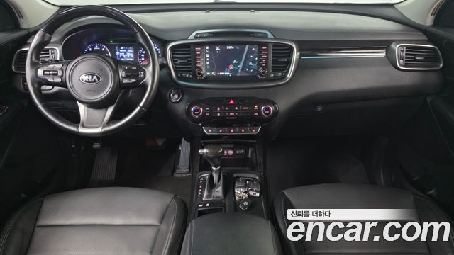 Kia Sorento — interior