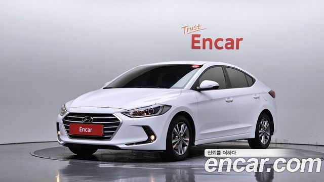 Hyundai Avante — exterior