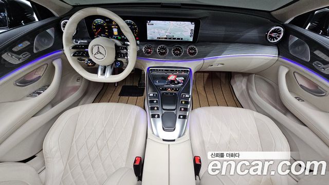 Mercedes-Benz AMG GT — interior