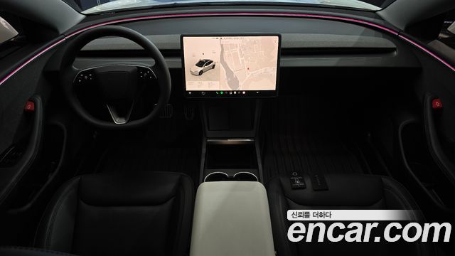 Tesla Model 3 — interior