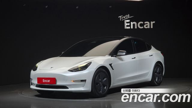 Tesla Model 3 — exterior