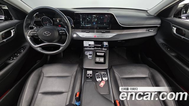 Hyundai Grandeur — interior