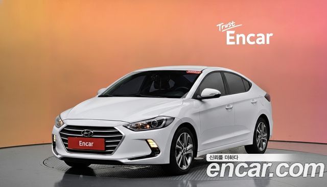 Hyundai Avante — exterior