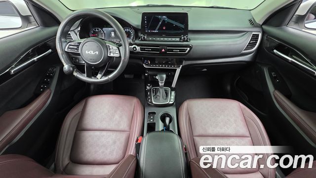 Kia Seltos — interior
