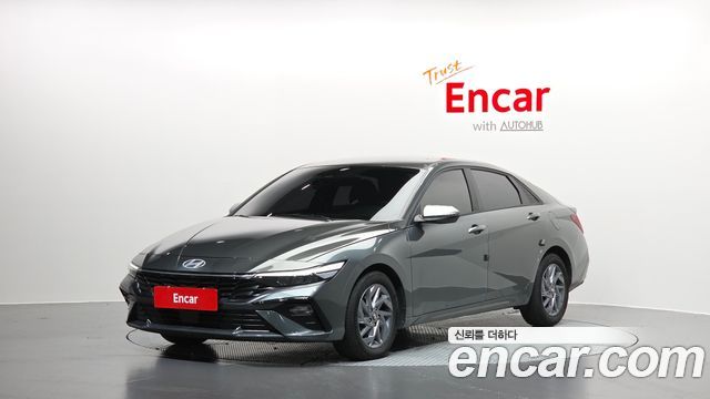 Hyundai Avante — exterior