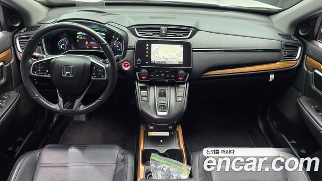 Honda CR-V — interior