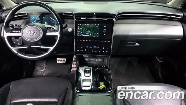 Hyundai Tucson — interior