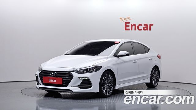 Hyundai Avante — exterior