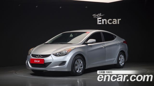 Hyundai Avante — exterior