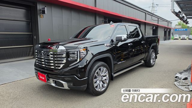 GMC Sierra — exterior
