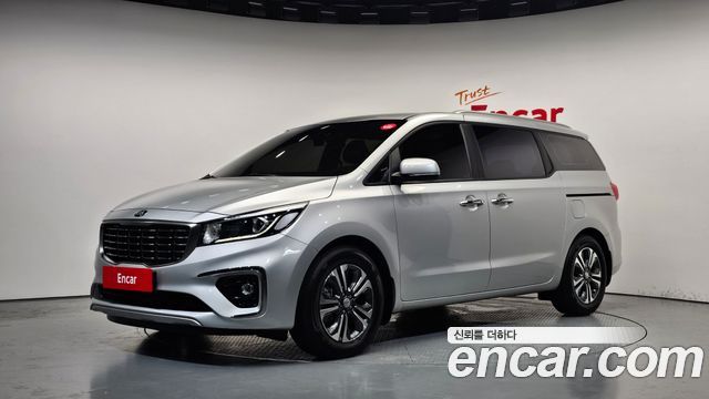 Kia Carnival — exterior