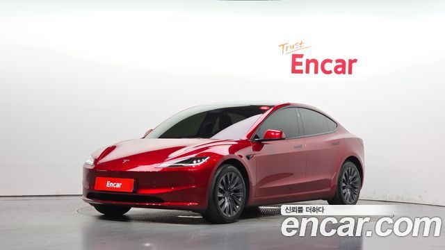 Tesla Model 3 — exterior