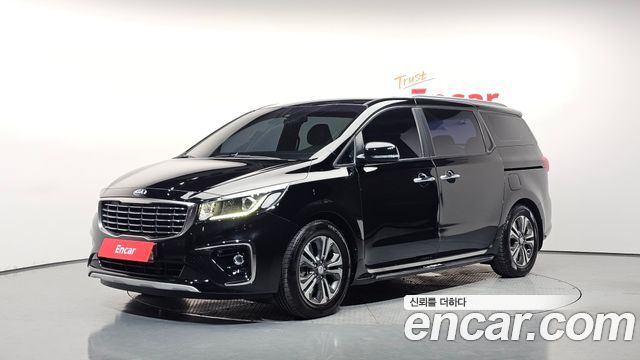 Kia Carnival — exterior