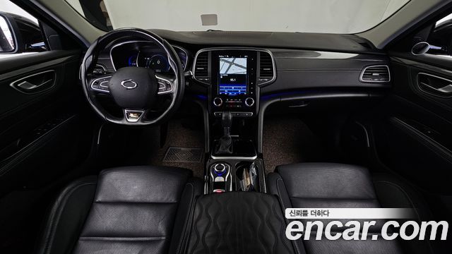Renault Korea SM6 — interior