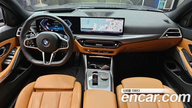 BMW 3 Series — interior