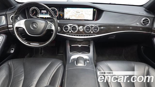 Mercedes-Benz S-Class — interior