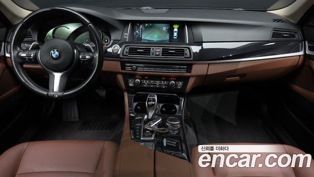 BMW 5 Series — interior