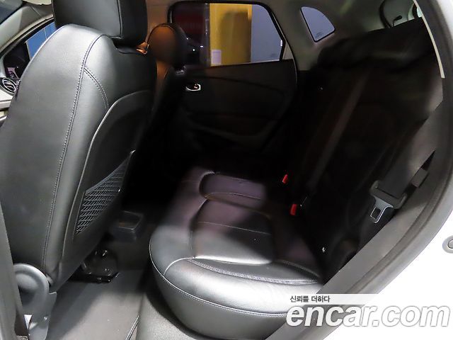 Renault Korea QM3 — interior