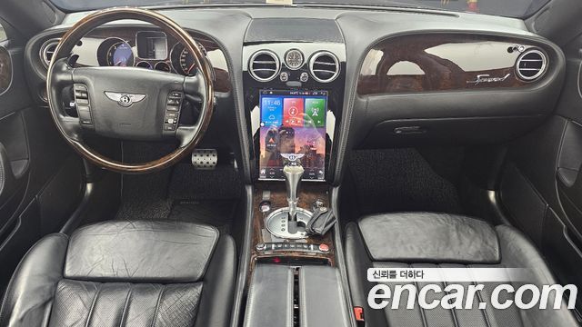 Bentley Flying Spur — interior