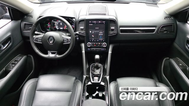 Renault Korea QM6 — interior
